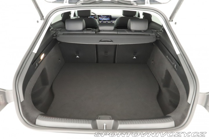 Mercedes-Benz CLA Progressive 250 e 2025