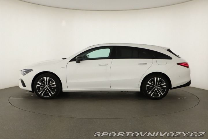 Mercedes-Benz CLA Progressive 250 e 2025
