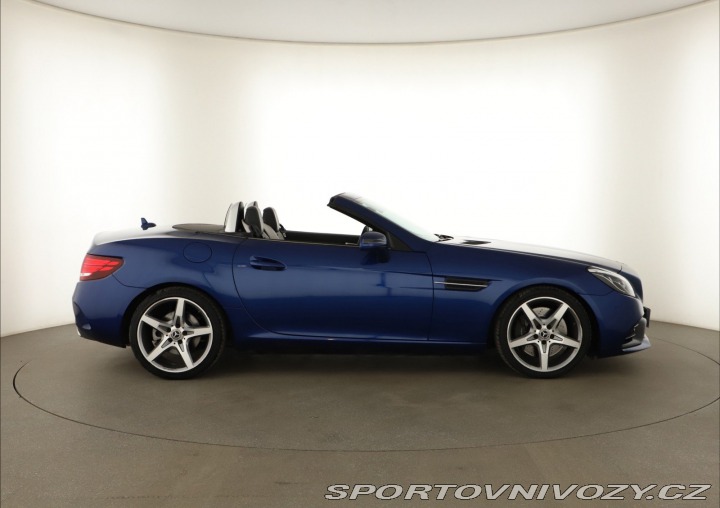 Mercedes-Benz SLC 200 2020