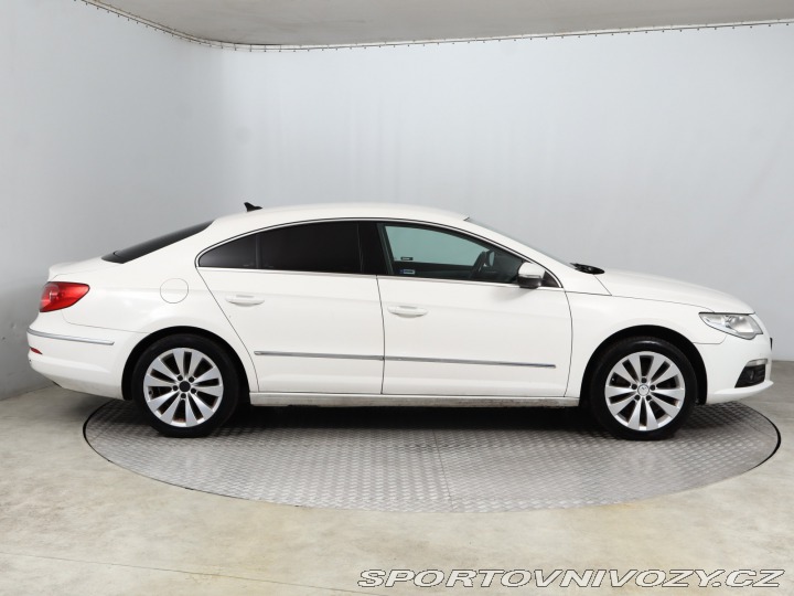Volkswagen Passat CC CC 2.0 TDI 2010