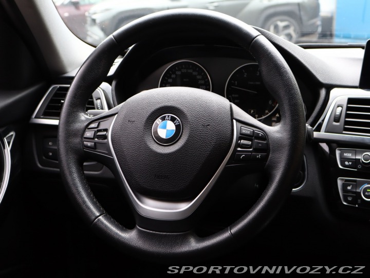 BMW 3 330 d xDrive 2016