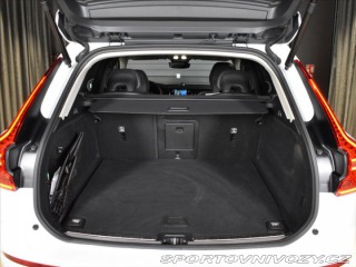 Volvo Ostatní modely XC60 2,0 T8 AWD Ultra B&W, 2025