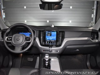 Volvo Ostatní modely XC60 2,0 T8 AWD Ultra B&W, 2025