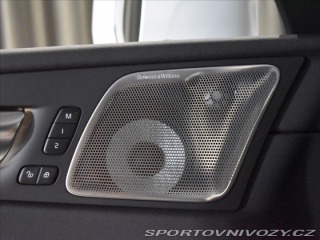Volvo Ostatní modely XC60 2,0 T8 AWD Ultra B&W, 2025