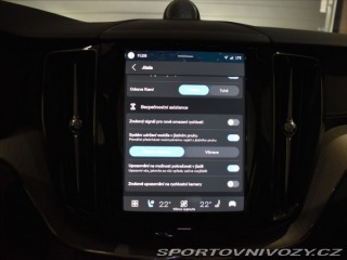 Volvo Ostatní modely XC60 2,0 T8 AWD Ultra B&W, 2025