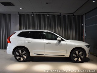 Volvo Ostatní modely XC60 2,0 T8 AWD Ultra B&W, 2025