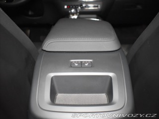 Volvo Ostatní modely XC60 2,0 T8 AWD Ultra B&W, 2025
