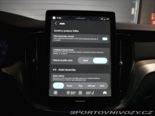 Volvo Ostatní modely XC60 2,0 T8 AWD Ultra B&W, 2025