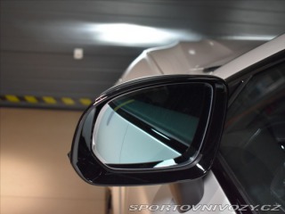 Volvo Ostatní modely XC60 2,0 T8 AWD Ultra B&W, 2025