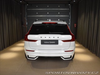 Volvo Ostatní modely XC60 2,0 T8 AWD Ultra B&W, 2025