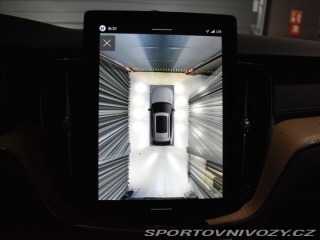 Volvo Ostatní modely XC60 2,0 T8 AWD Ultra B&W, 2025
