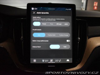 Volvo Ostatní modely XC60 2,0 T8 AWD Ultra B&W, 2025