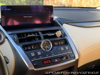 Lexus Ostatní modely NX 300h 2,5 NX 2018