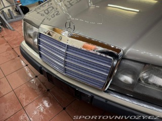 Mercedes-Benz Ostatní modely 2,0   W124 1990
