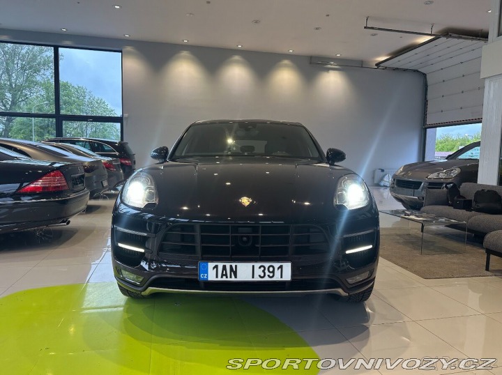 Porsche Macan 3,6   Ojeté, 4/2014 1800