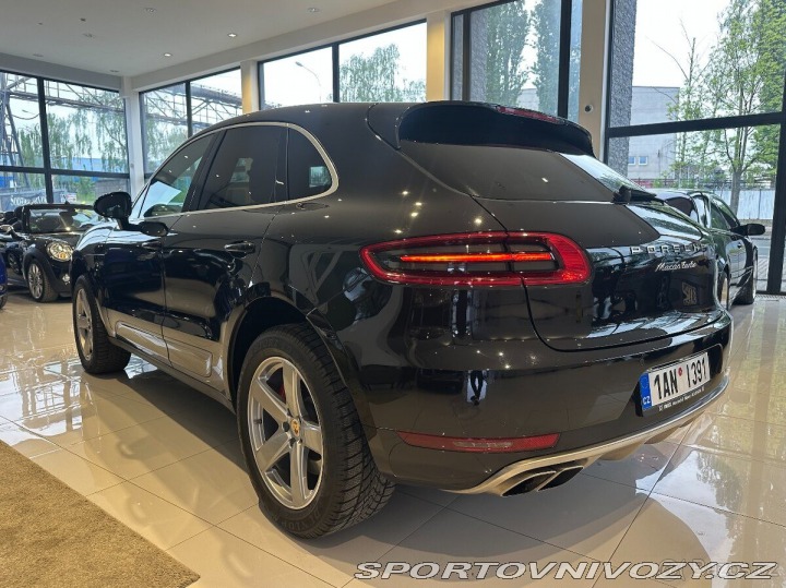Porsche Macan 3,6   Ojeté, 4/2014 1800