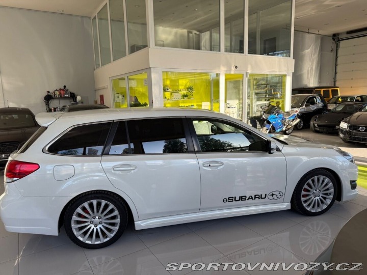 Subaru Legacy 2,5   T, GT 195 KW 1800