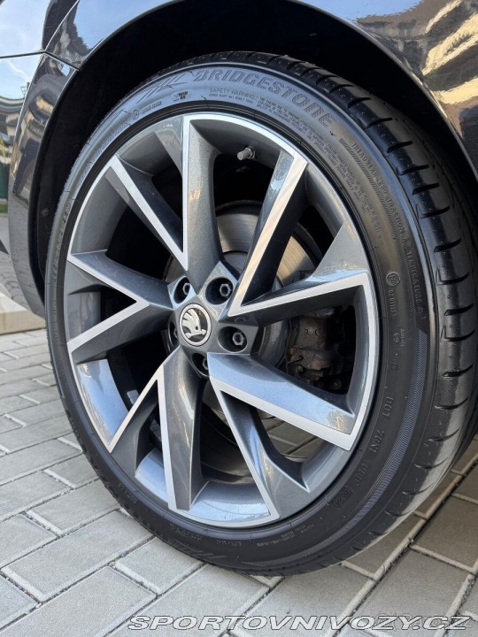 Škoda Superb 2,0 10/2022 diesel 2022