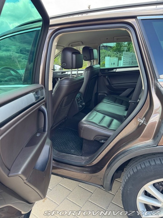 Volkswagen Ostatní modely Touareg 3,0 180kw 1800