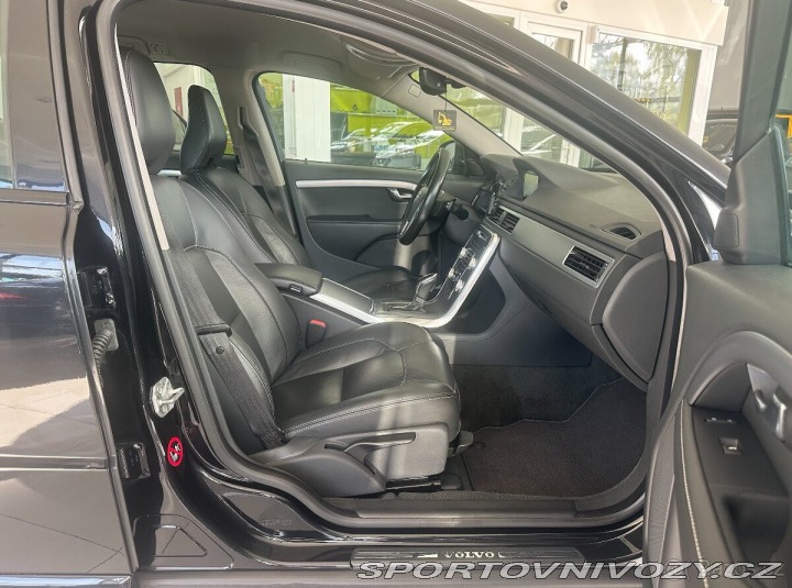 Volvo V70 2,0 Ojeté, 2/2015, 289 2015
