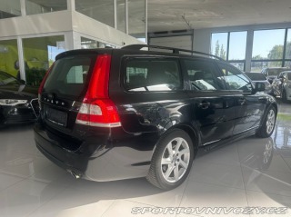 Volvo V70 2,0 Ojeté, 2/2015, 289 2015