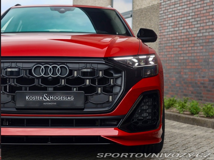 Audi Ostatní modely Q8 3.0 V6TFSI ehybrid quatt 2026