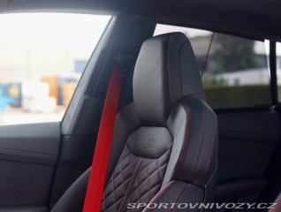 Audi Ostatní modely Q8 3.0 V6TFSI ehybrid quatt 2026