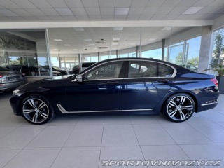BMW 7 750i xDrive*Laser*NočníVi 2016