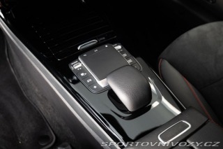Mercedes-Benz A 200d/AMG/CarPlay 2023