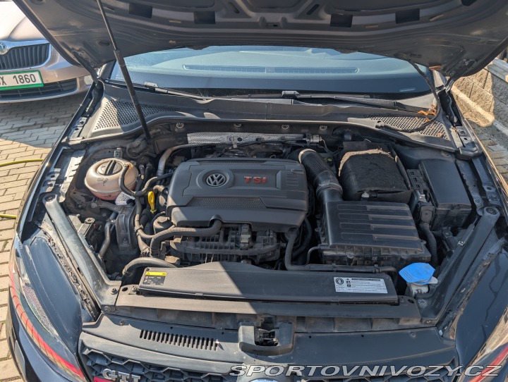 Volkswagen Golf GTI 2014