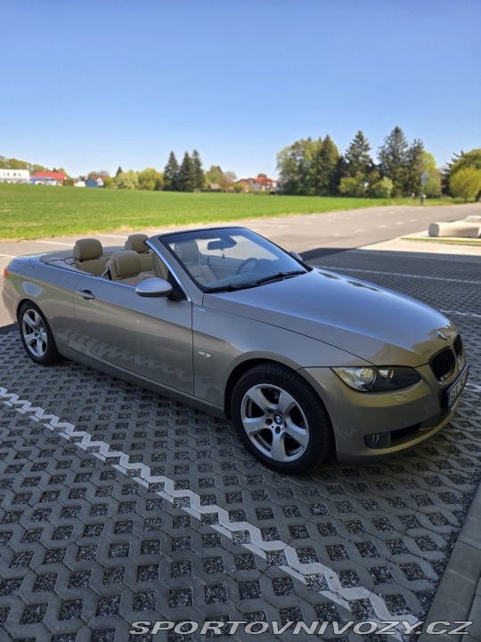 BMW 3 (e93) 320i 2008