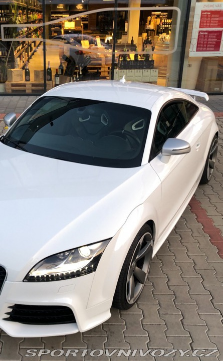 Audi TT RS - vada motoru 2012
