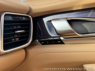 Porsche Panamera 4 3.6l V6 2011