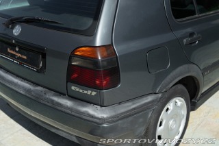 Volkswagen Golf 1.6 GT 1997