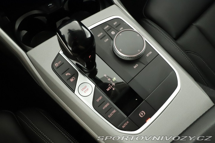 BMW 3 330 e 2022