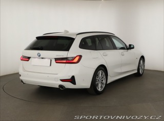 BMW 3 330 e 2022