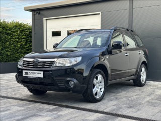 Subaru  Forester 2,0 150PS  Comfort A/T 4x
