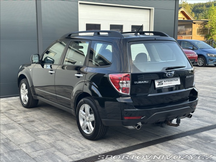 Subaru Ostatní modely Forester 2,0 150PS  Comfort A/T 4x 2011