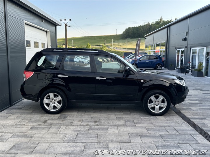 Subaru Ostatní modely Forester 2,0 150PS  Comfort A/T 4x 2011