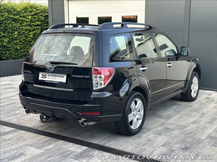 Subaru Ostatní modely Forester 2,0 150PS  Comfort A/T 4x 2011