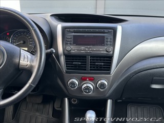 Subaru Ostatní modely Forester 2,0 150PS  Comfort A/T 4x 2011