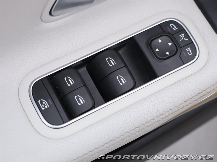 Mercedes-Benz CLA 2,0 250 165kW AMG-paket C 2021