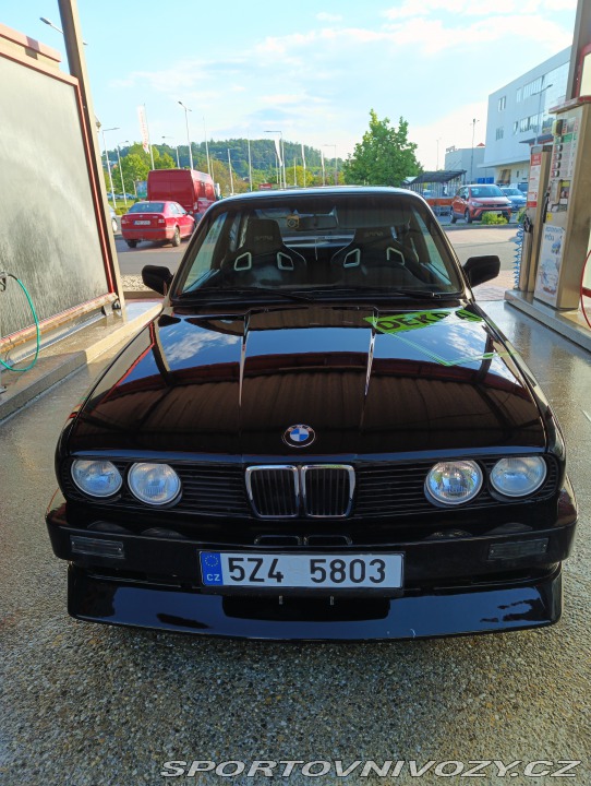 BMW 3 E30 1987