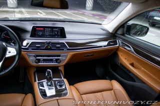 BMW 7 750Li xDrive A/T / AJ NA 2018
