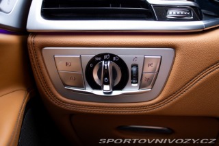 BMW 7 750Li xDrive A/T / AJ NA 2018