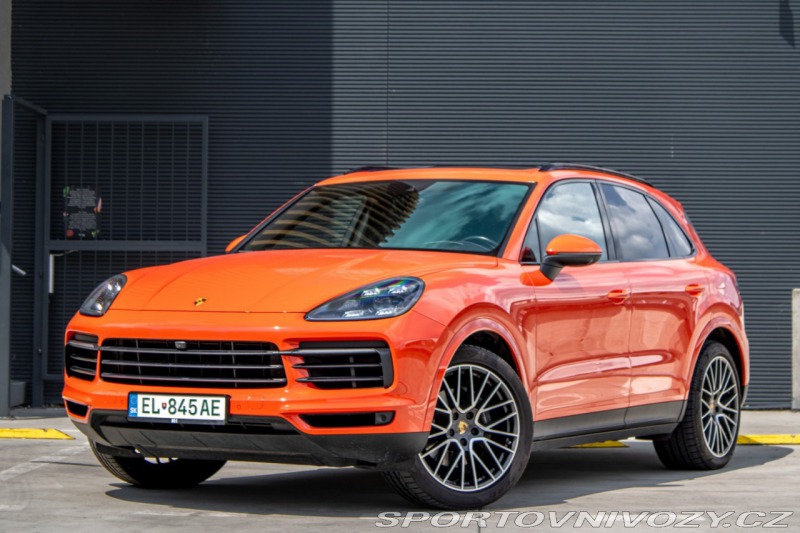 Porsche Cayenne E-Hybrid 4x4 A/T / V ZÁR