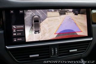 Porsche Cayenne E-Hybrid 4x4 A/T / V ZÁR 2021
