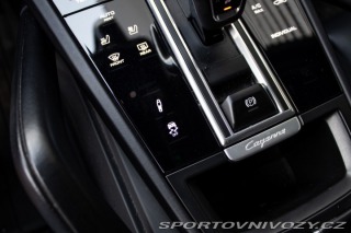 Porsche Cayenne E-Hybrid 4x4 A/T / V ZÁR 2021