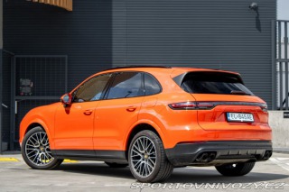 Porsche Cayenne E-Hybrid 4x4 A/T / V ZÁR 2021