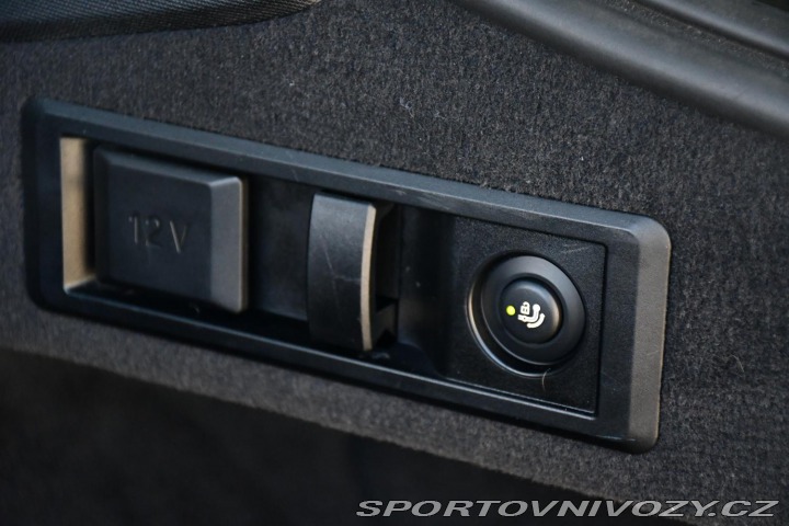 BMW 4 420d xDrive M-SPORT ČR PA 2023